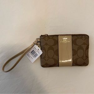 COACH wristlet NWT
